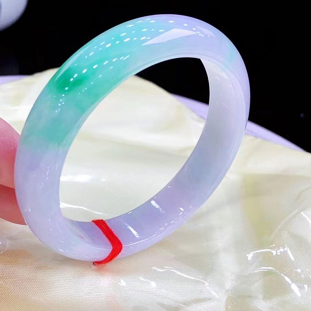 缅甸翡翠A货手镯精美