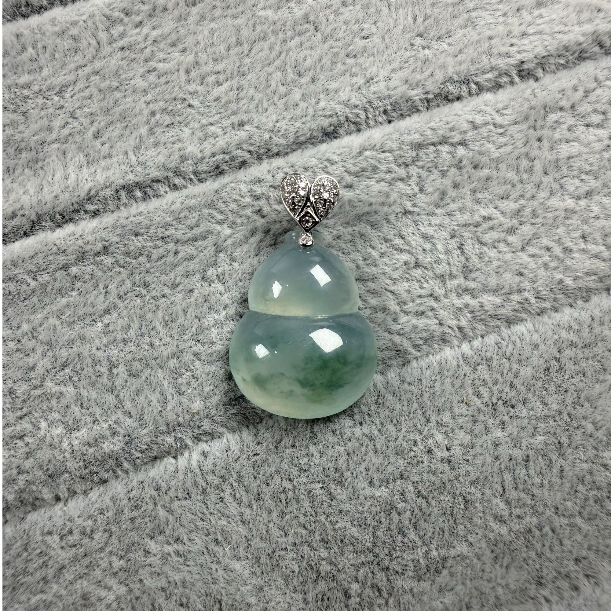 久鱼珠宝 18K金翡翠挂件9268
