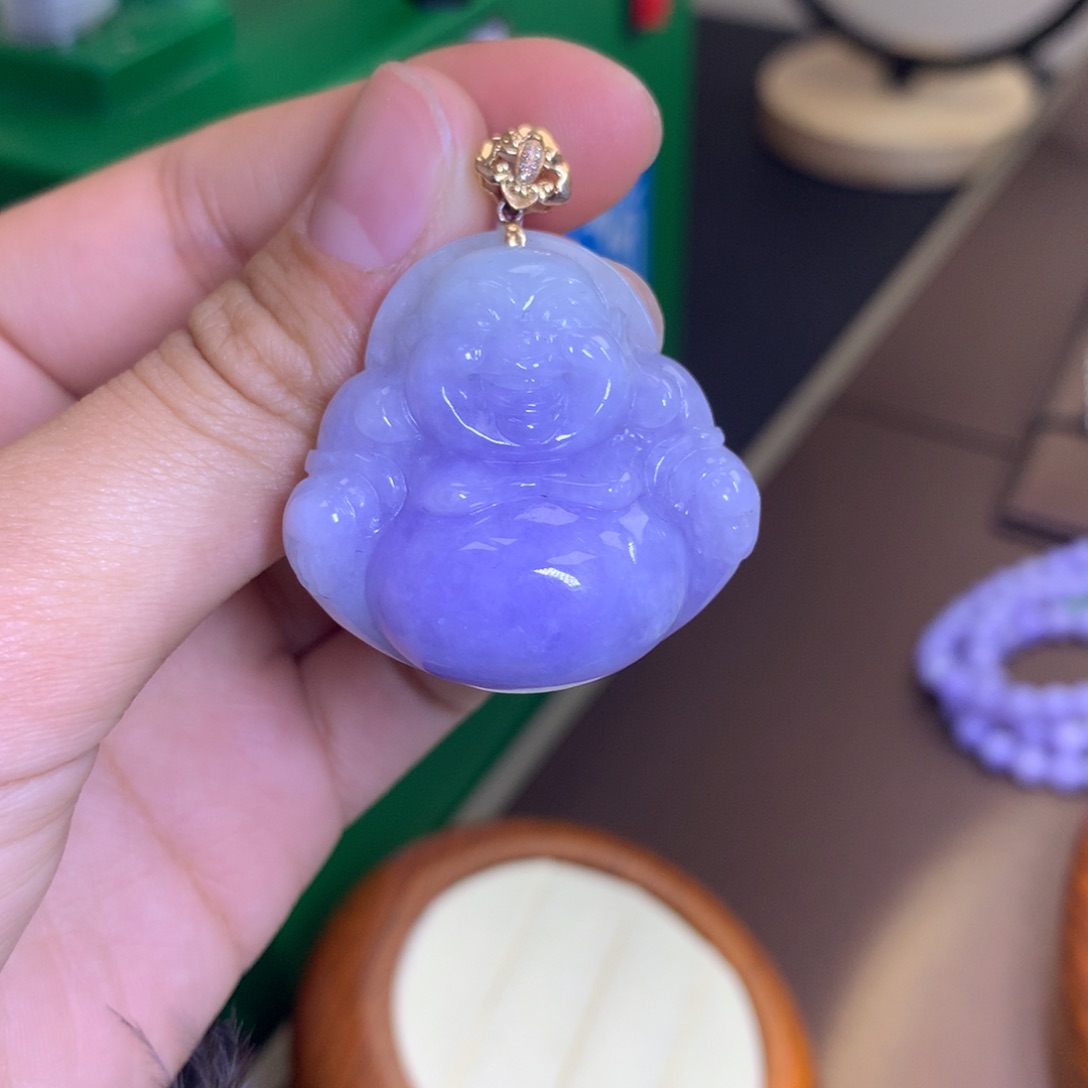 翡翠颈饰18K金镶嵌翡翠