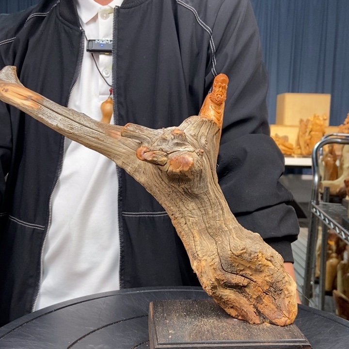 柏木（崖柏）随型摆件