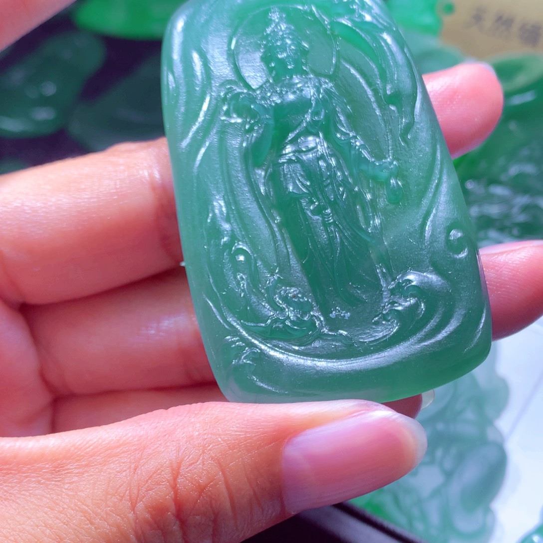 魔****定制翡翠未镶嵌天然