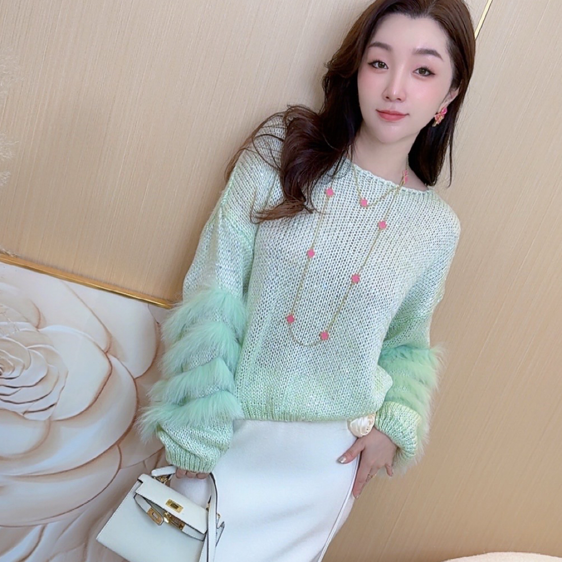 小满服饰【宠粉专属】冬款唯美浪漫法式重工仙气飘飘珠片皮草针织衫