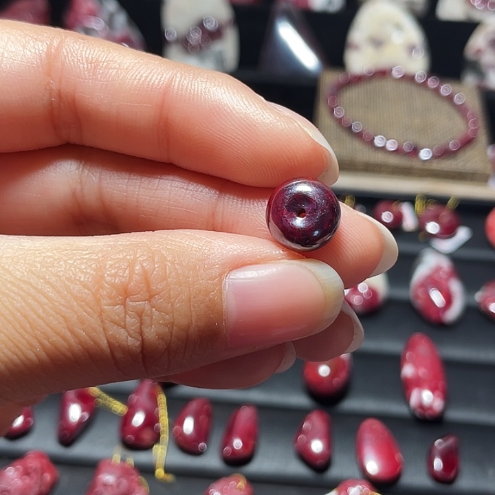 天然辰砂原矿红砂平安扣3.4克