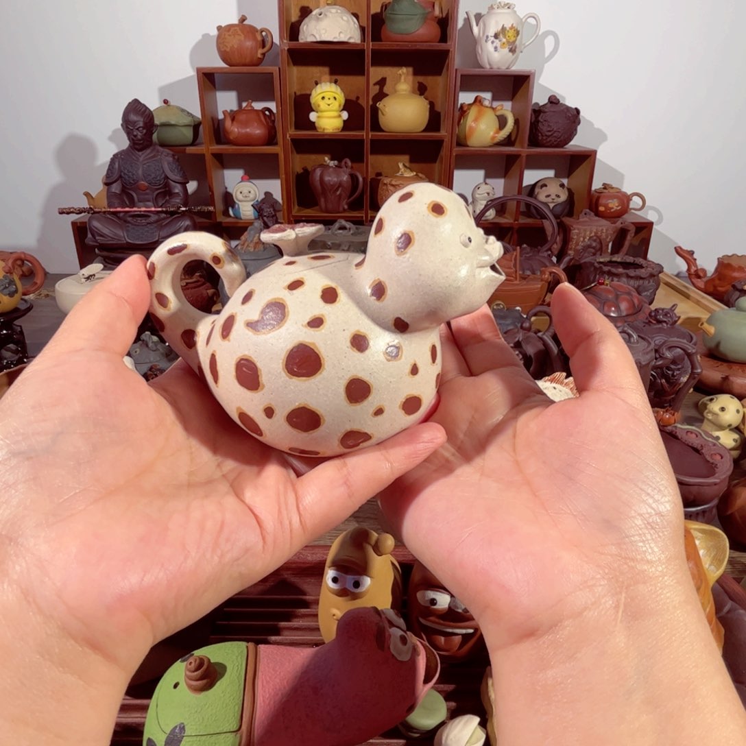 紫砂茶壶纯手工制作过程非常