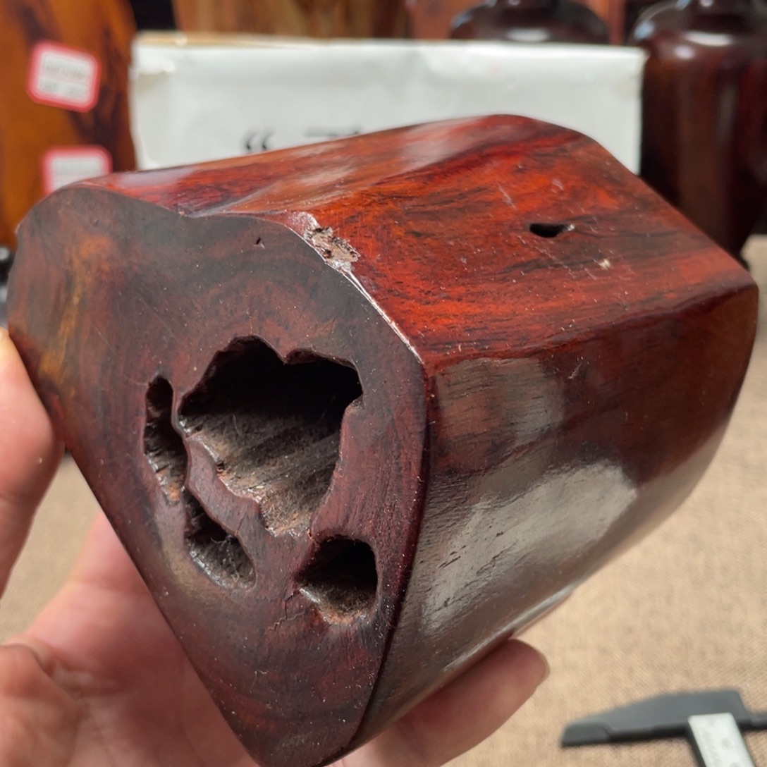 黄花梨/降香黄檀大红酸枝