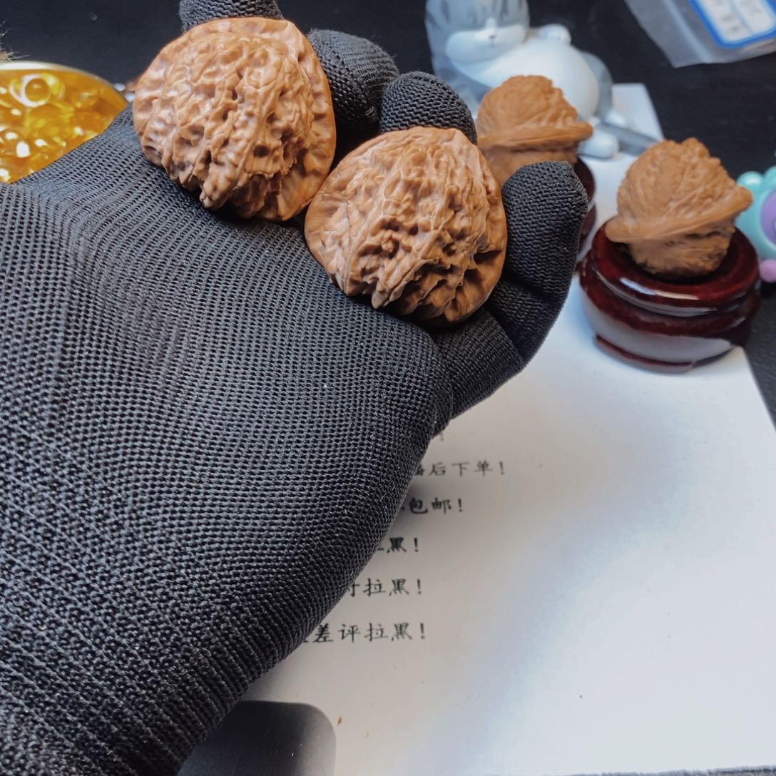 文玩核桃把件08三角白37