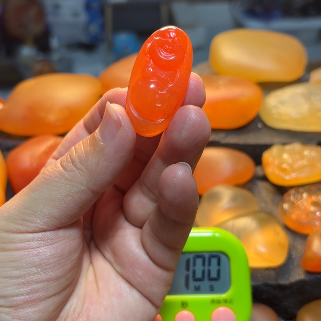 川***川石英岩玉未镶嵌挂件