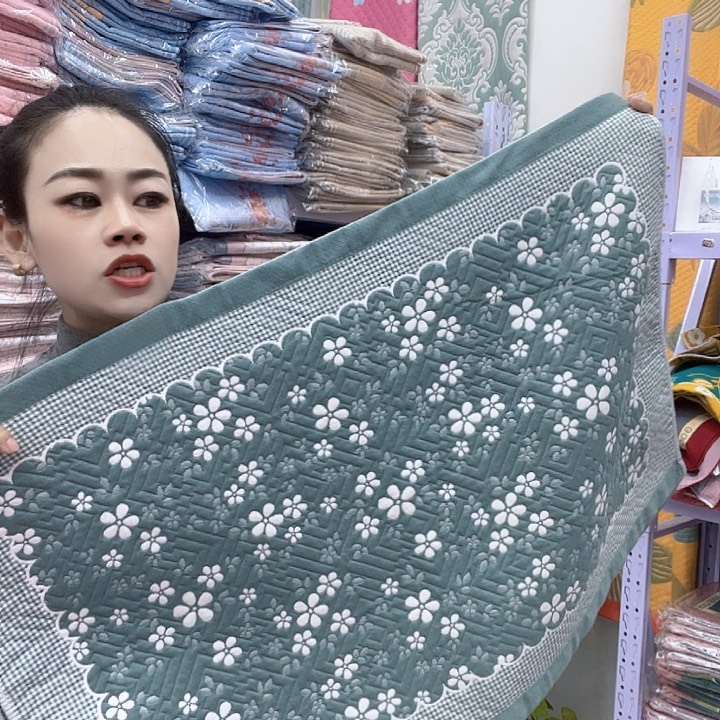 棉绿色雪花纯棉面料