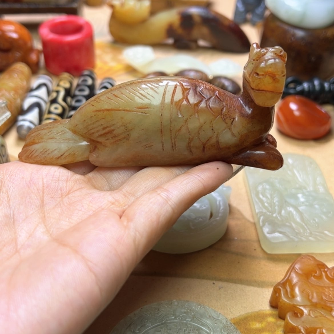 【闪购商品】蛇纹石玉颈饰未镶嵌