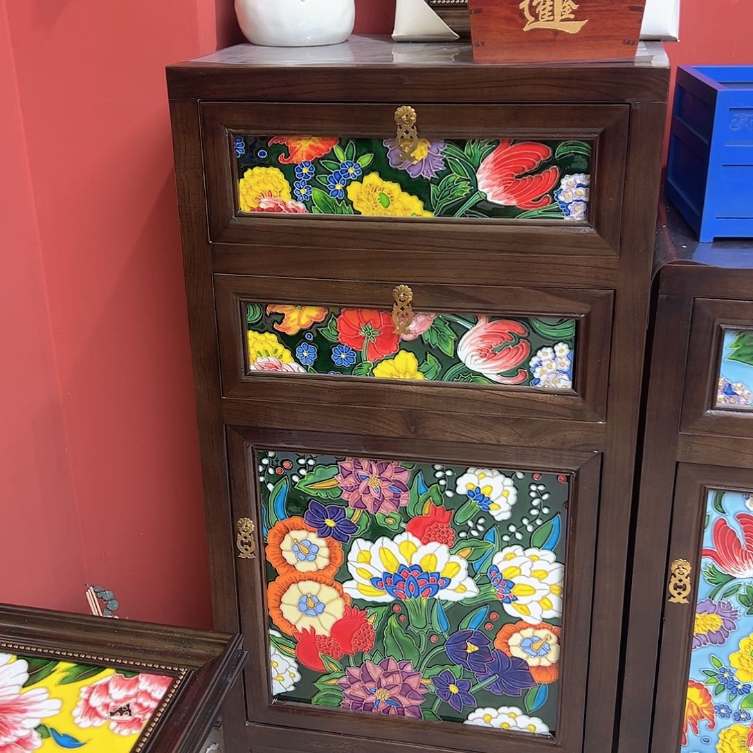 红***~琉璃手工艺品刹那芳华双层抽屉柜