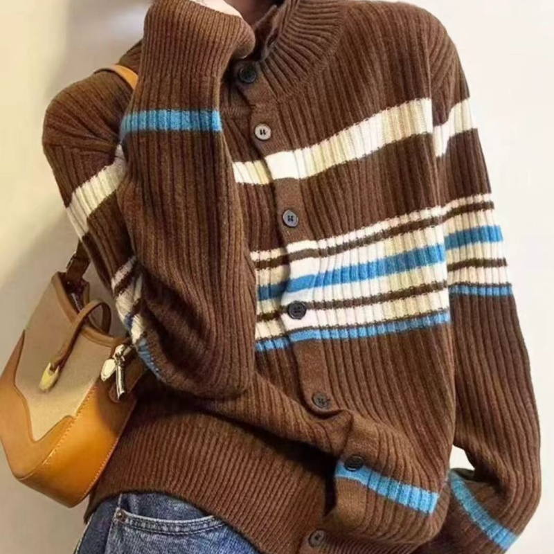 羊范高级感撞色条纹高领羊毛针织开衫女时髦洋气百搭长袖通勤上衣