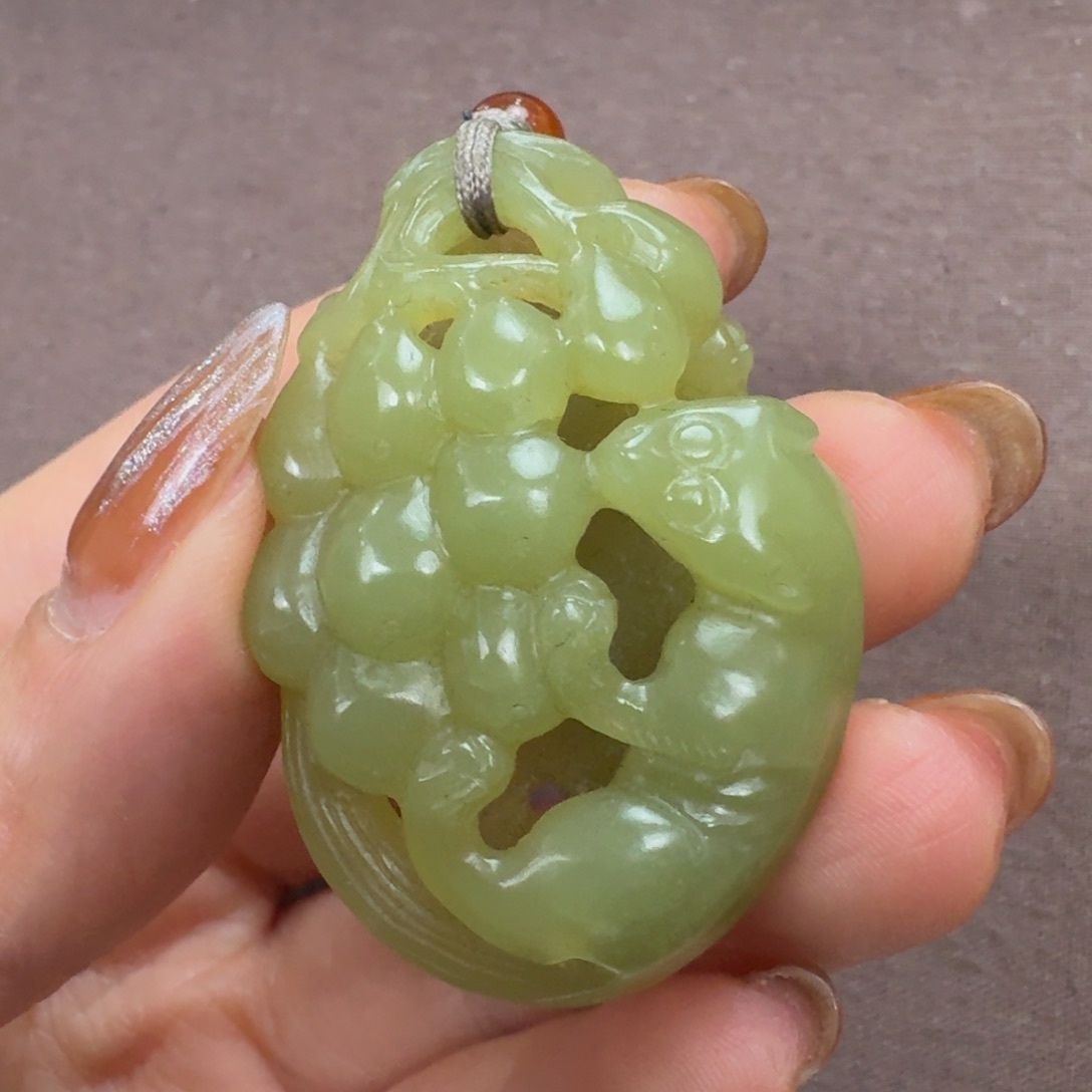 未镶嵌和田玉挂件