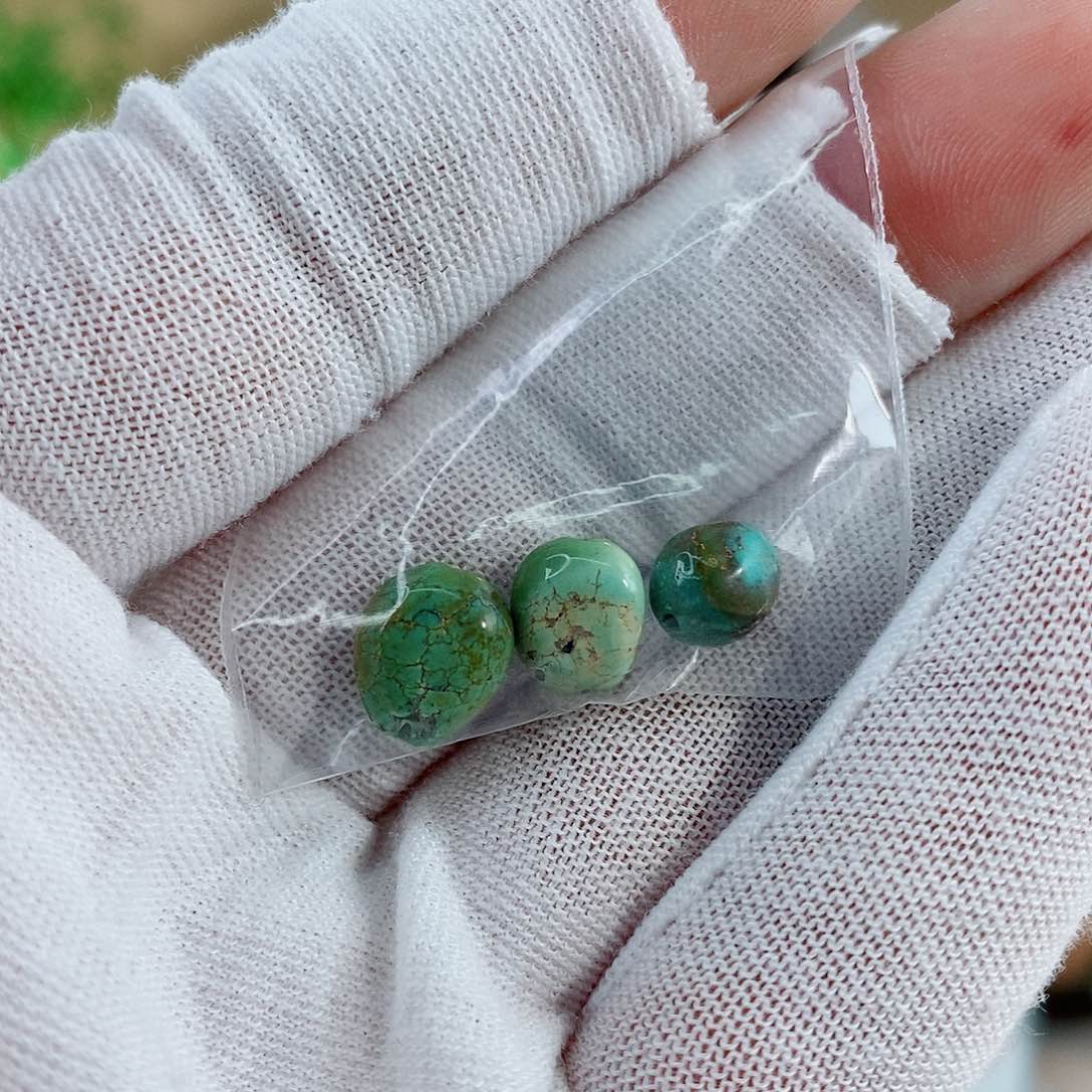 未镶嵌绿松石珠宝奇石