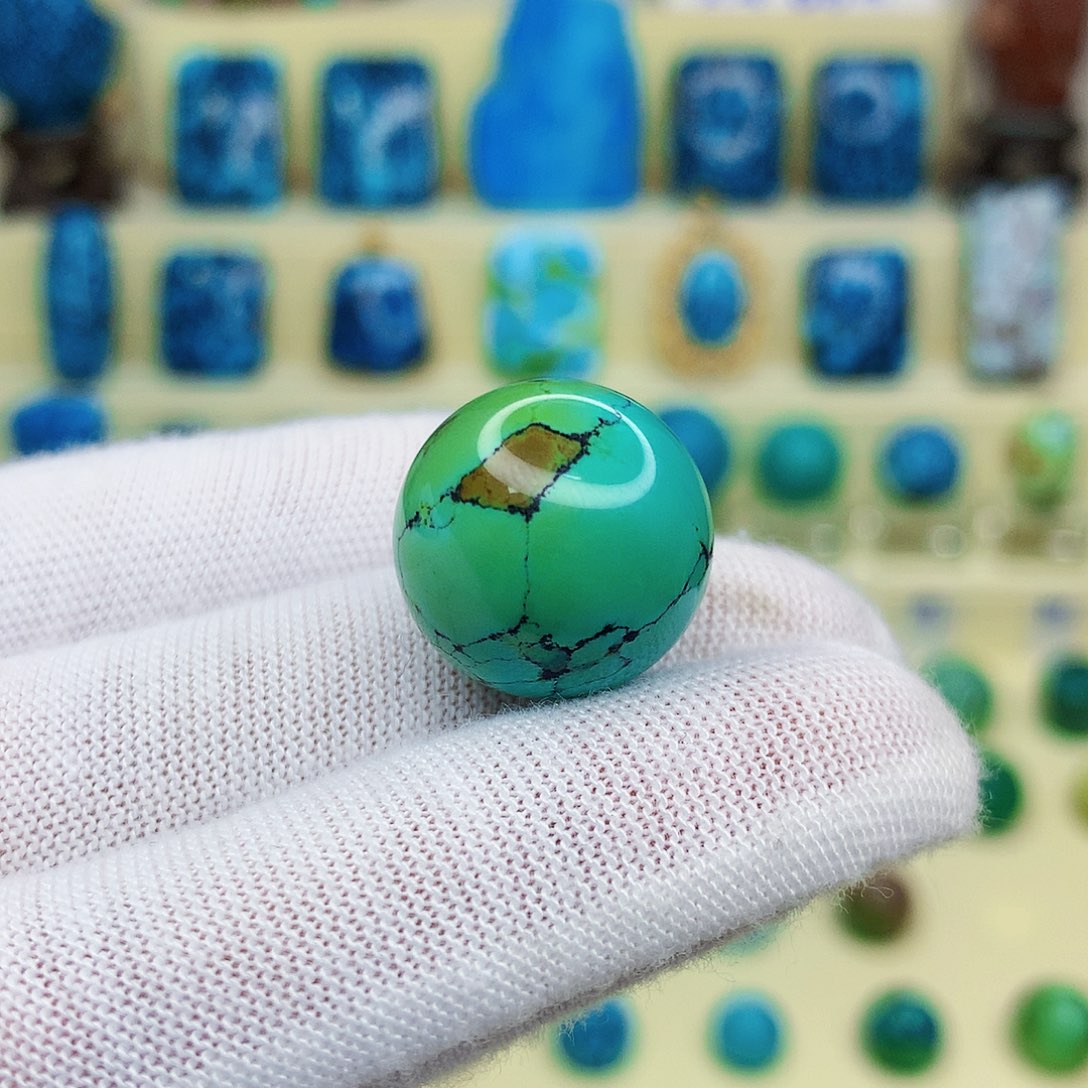 绿松石绿松石未镶嵌