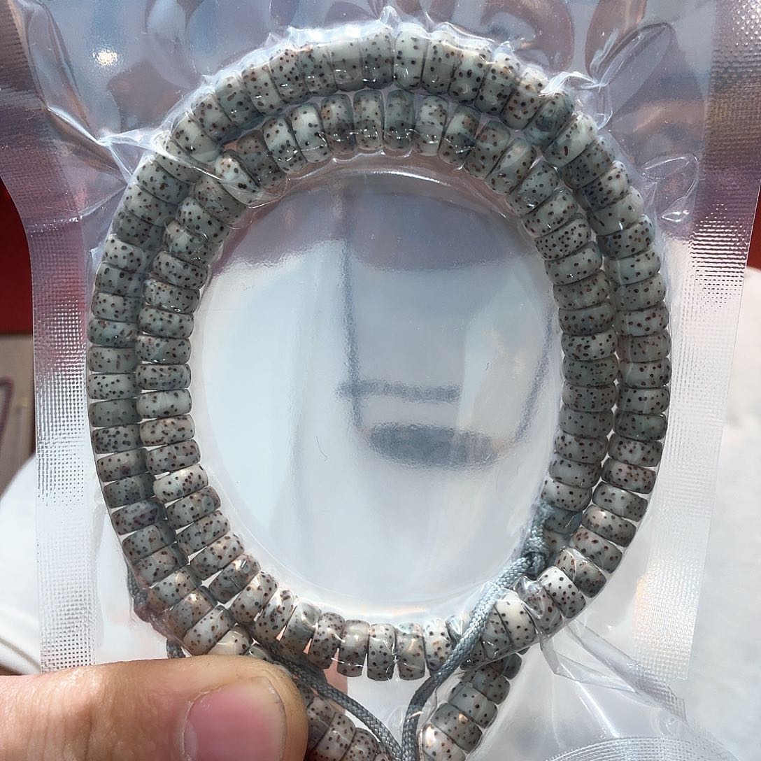 老樊福利星月石玉料药片