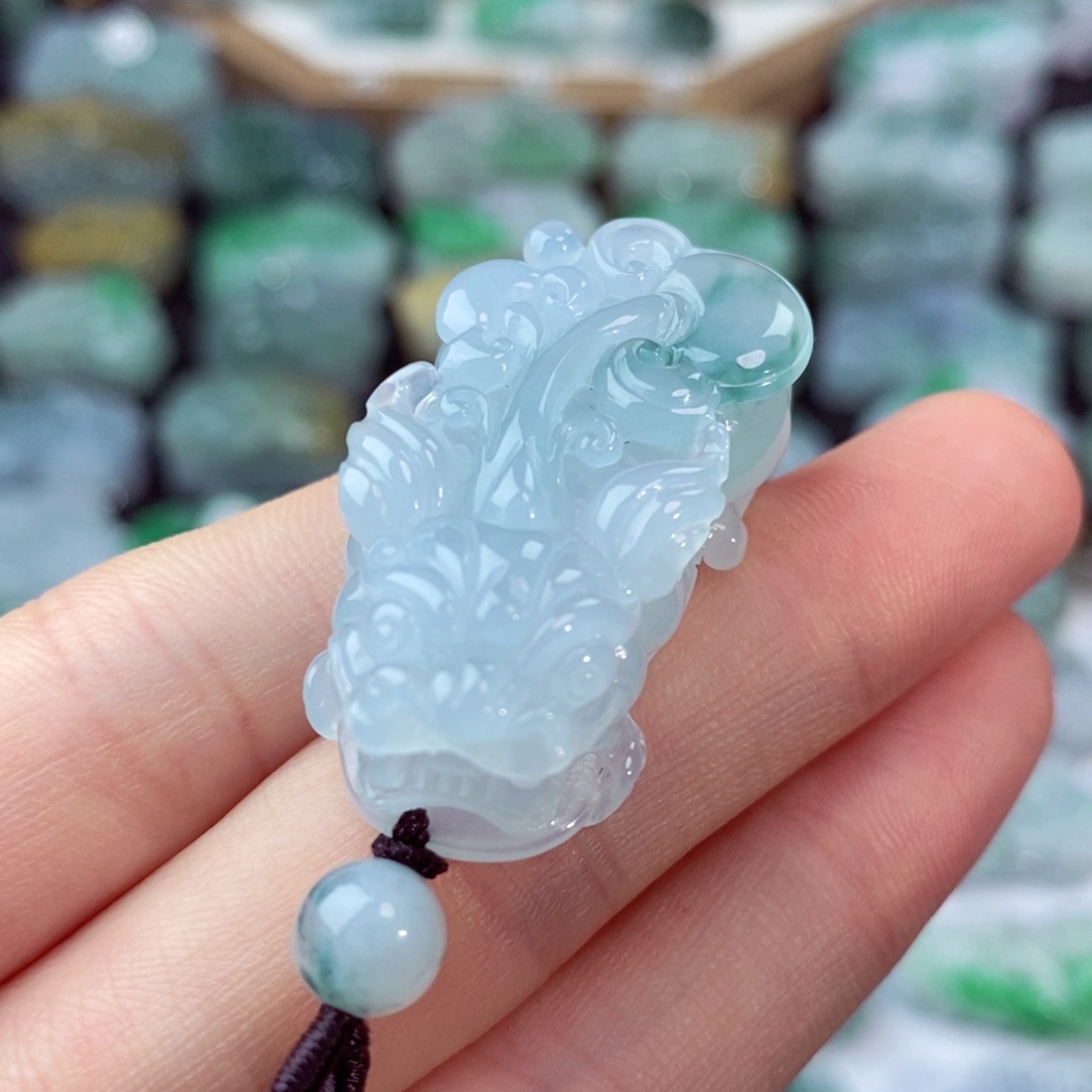 翡翠未镶嵌颈饰天然