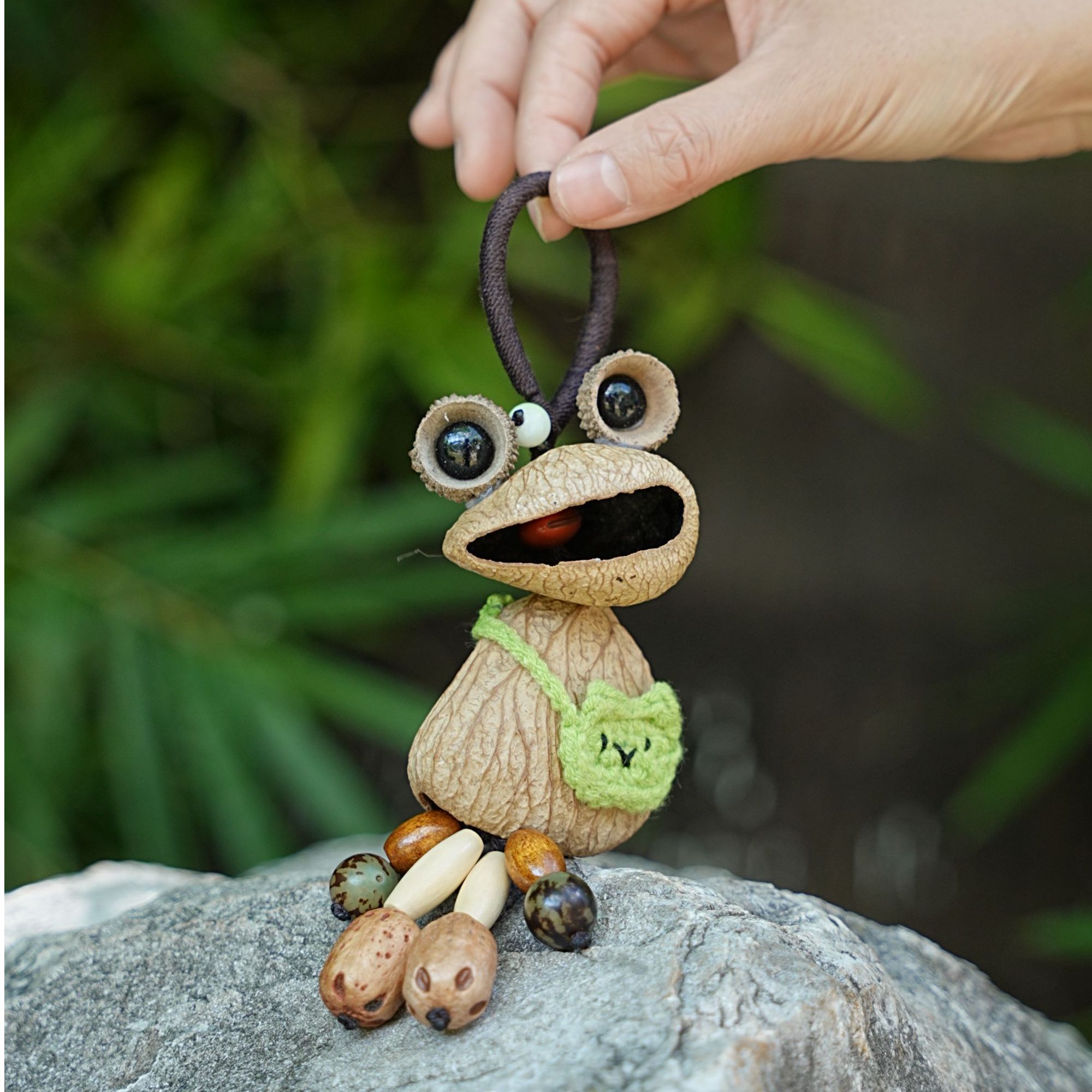 【大眼萌蛙挂铃】挂铃云愈果壳摇铃包挂果实壳手工挂铃钥匙扣包包