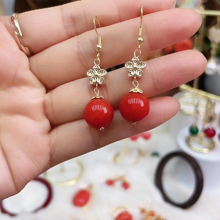 石英质玉耳钉合金