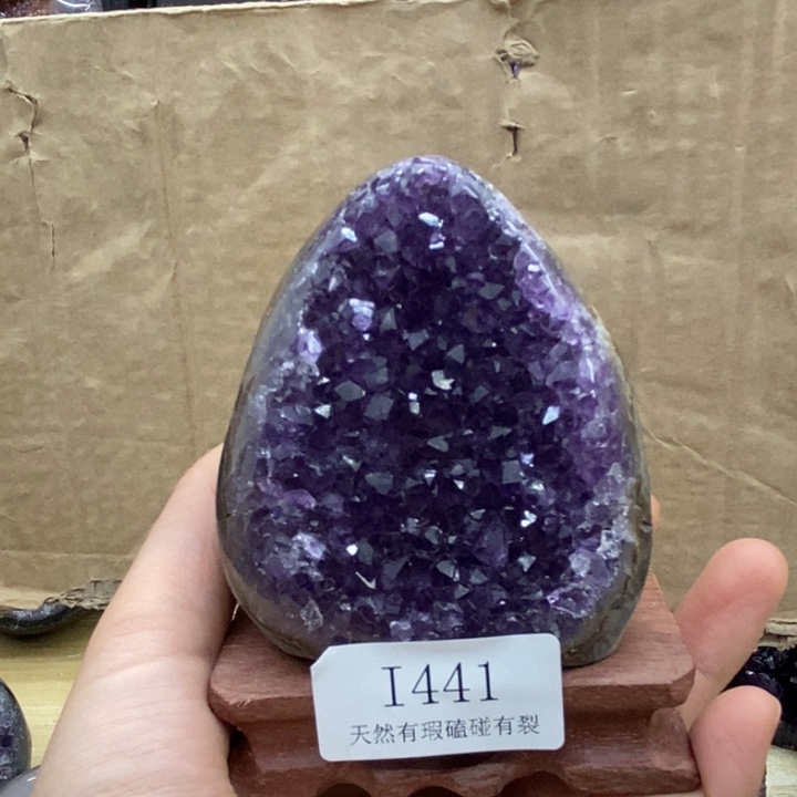 紫晶大型摆件（非配饰）未镶嵌