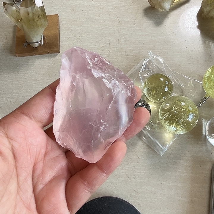 未镶嵌珠宝半成品芙蓉石