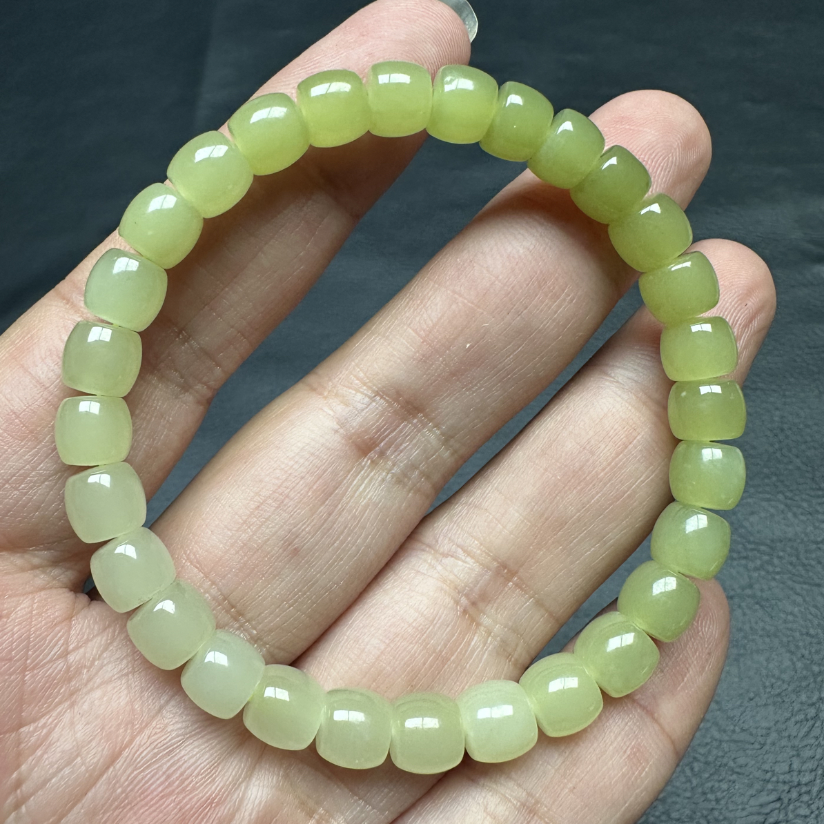 和田玉渐变色手串