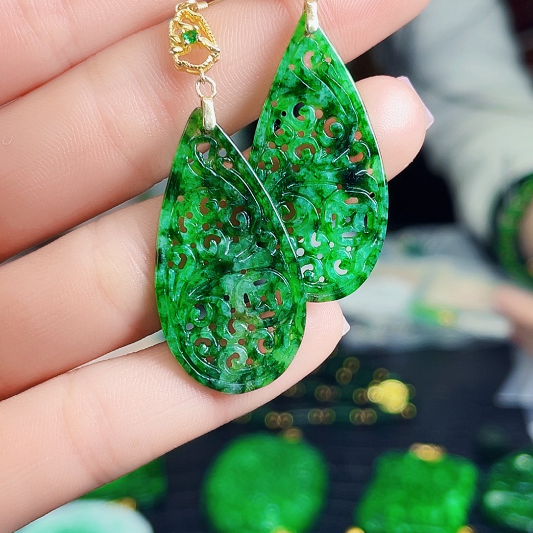 颈饰银S925镶嵌翡翠多样性