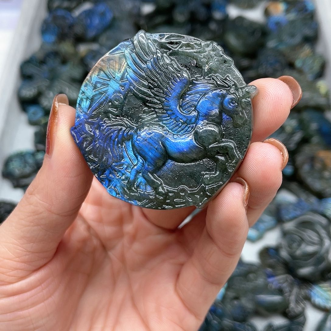 水晶吊坠(不含链)未镶嵌朵**开