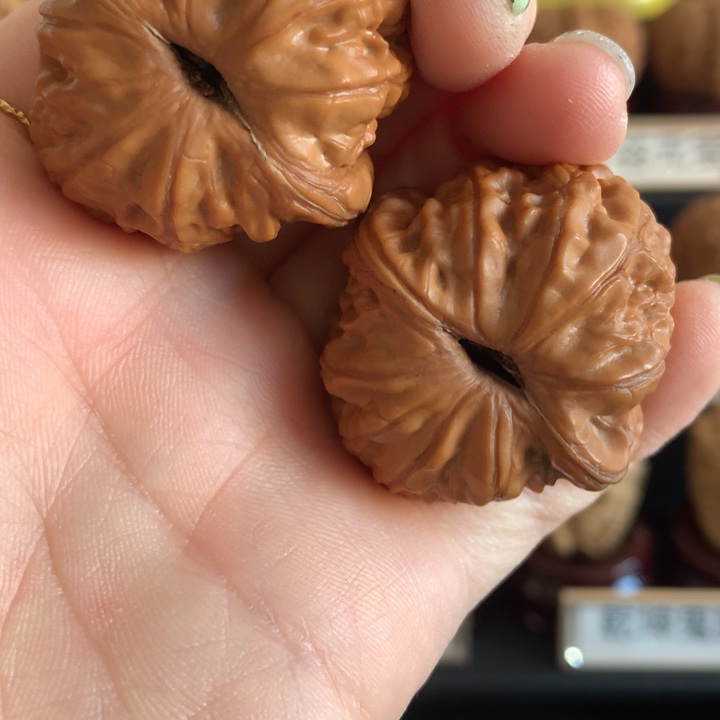 文玩核桃把件元宝38