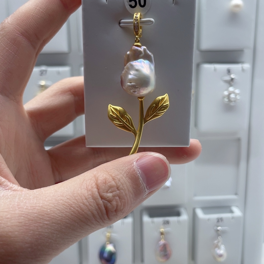 合金淡水珍珠颈饰