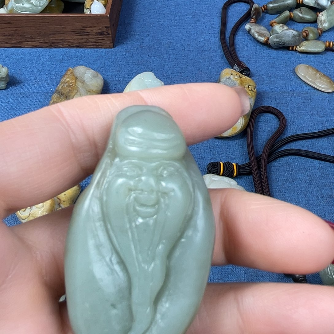 和田玉（糖玉）珠宝奇石未镶嵌海*