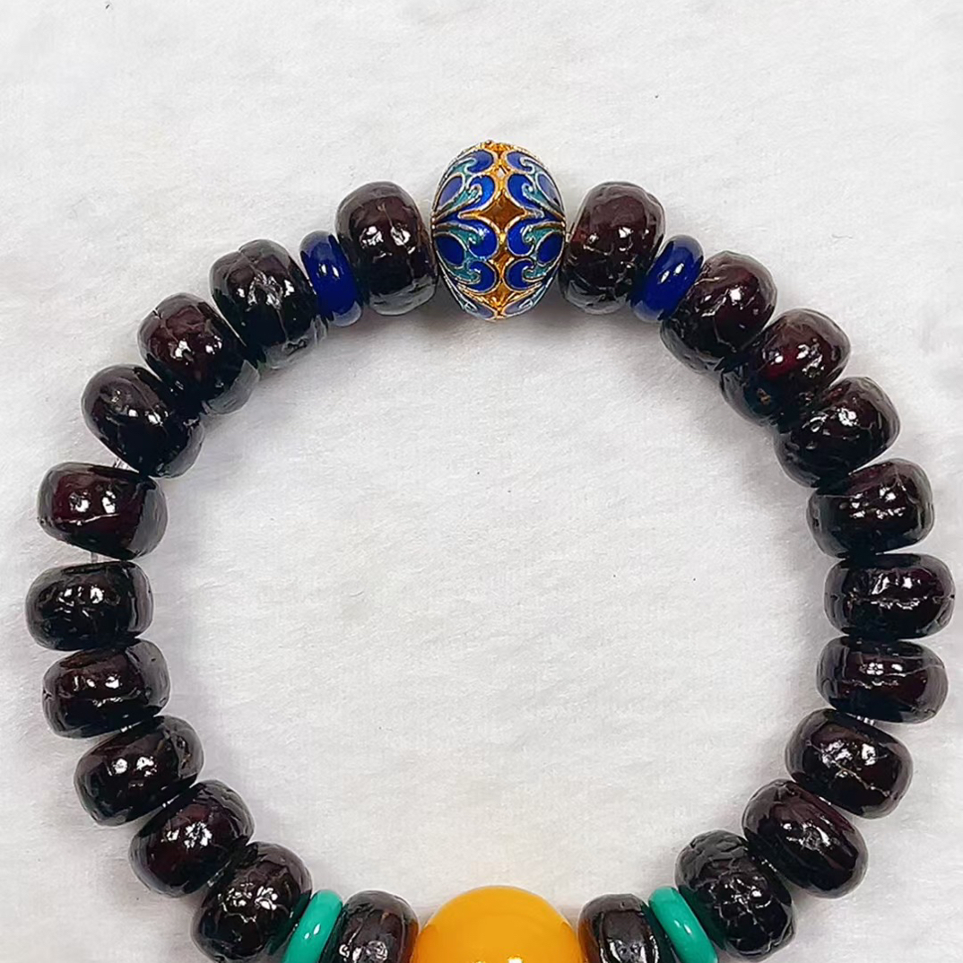 尼泊尔的凤眼菩提手串