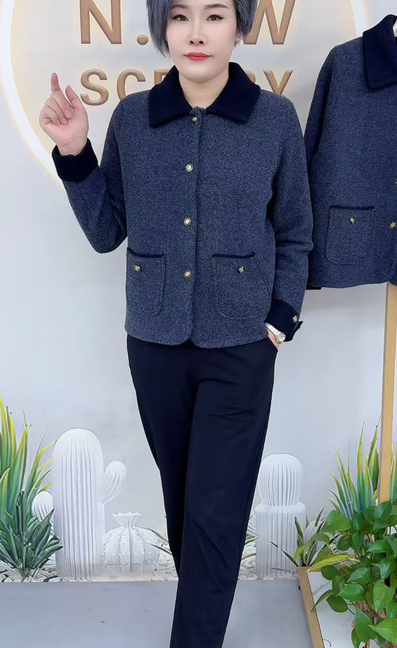 拼黑色翻领减龄妈妈开衫上档次洋气精品高端爆款时尚中高端高级