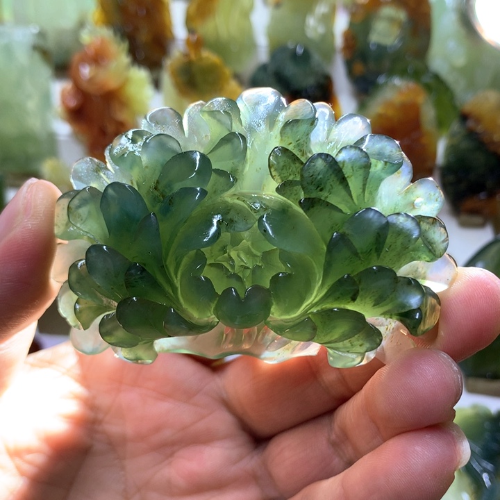 蛇纹石玉珠宝半成品未镶嵌