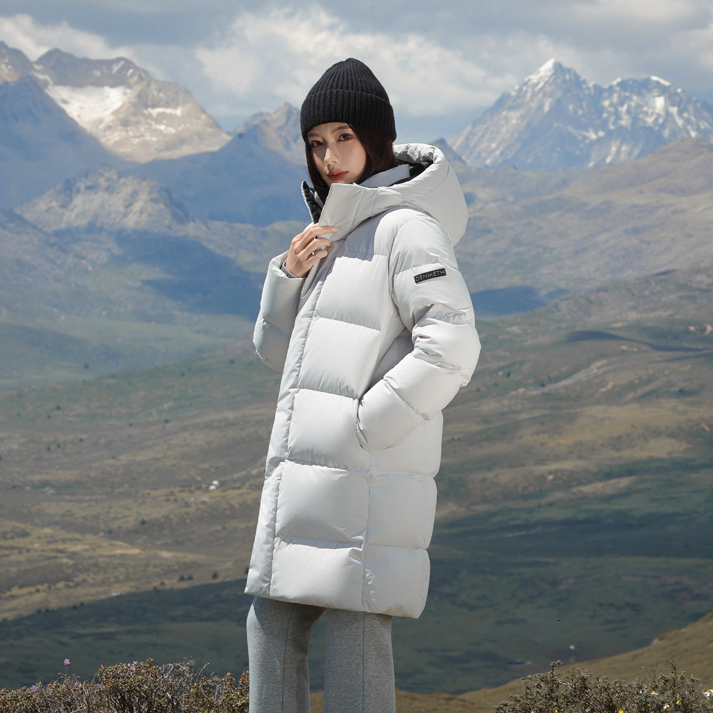 登美司中长款羽绒服女2025冬新款95白鹅绒轻户外极寒外套加厚保暖