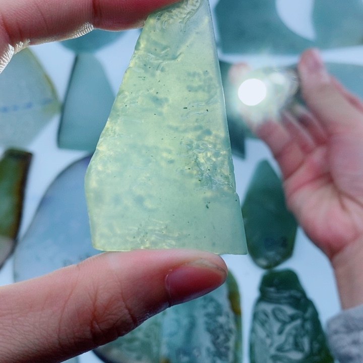 翡翠未镶嵌颈饰天然翡翠