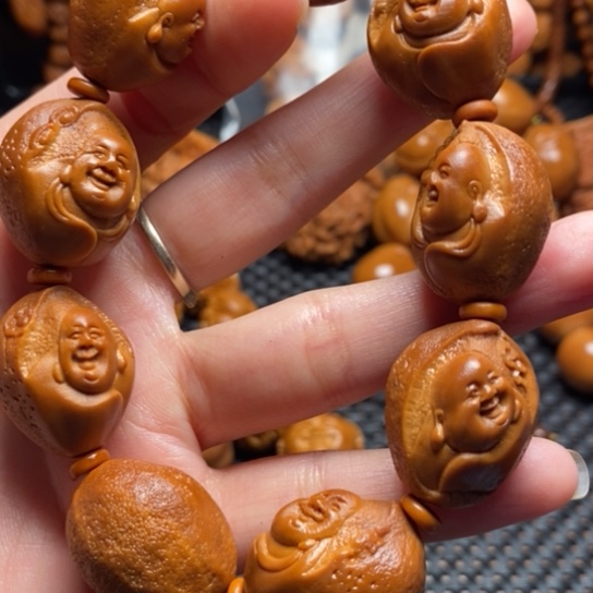 橄榄核吊坠心想事成大弥勒