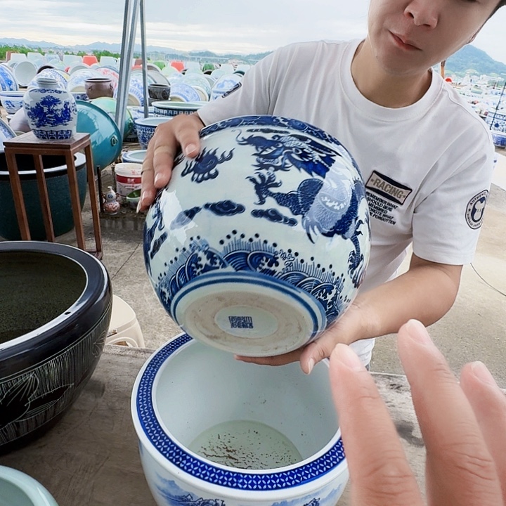 瓷片直径25，高18。。。。