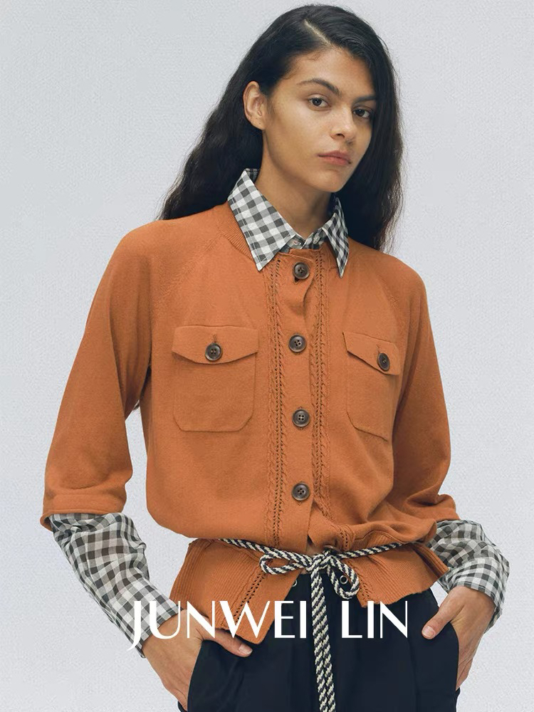 【设计师品牌】JUNWEILIN 复古橙拼接黑白格假两件开衫