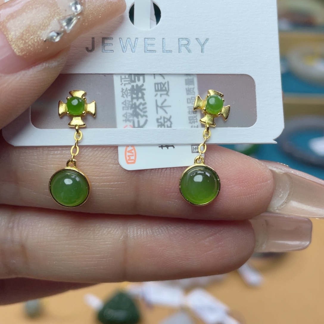 和田玉耳钉银S925镶嵌