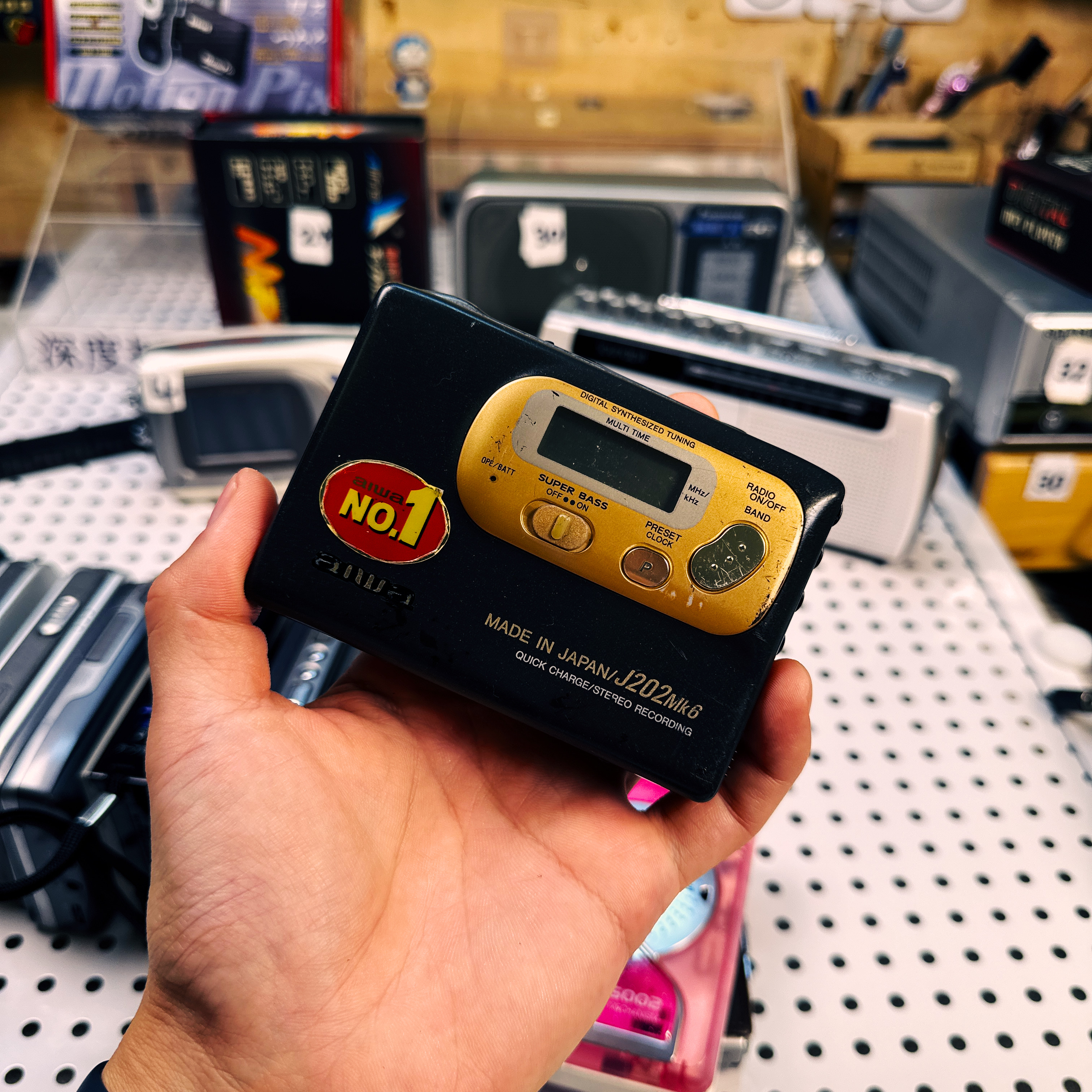 经典型号J202工艺品摆件