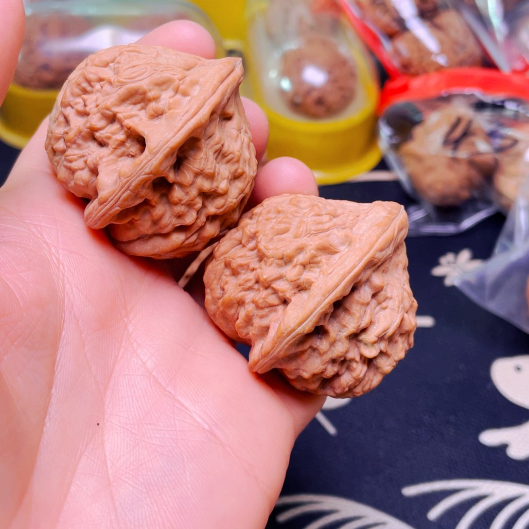 吊坠文玩核桃九月一对