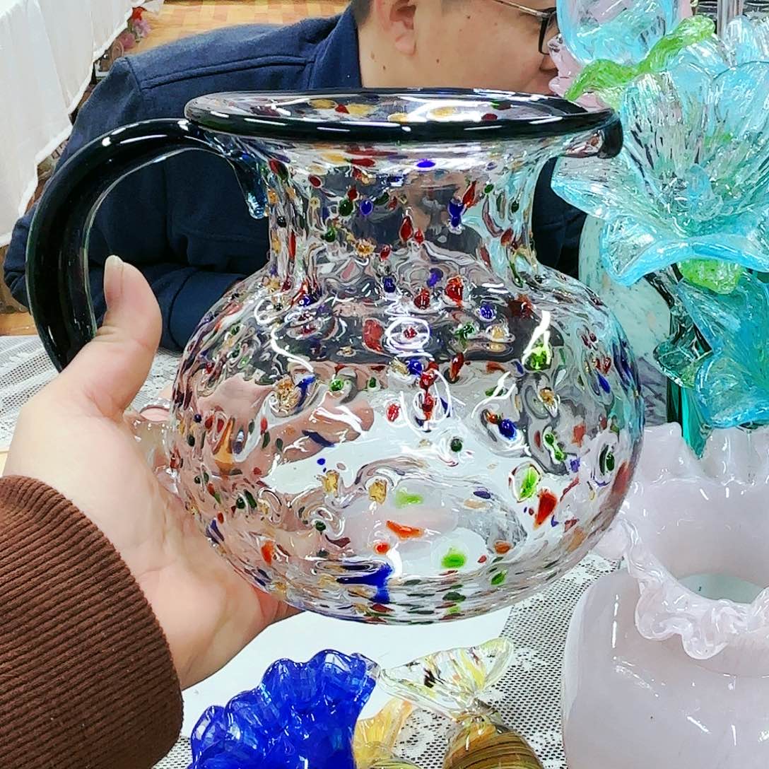 J***y福利不退不换琉璃花瓶艺术品