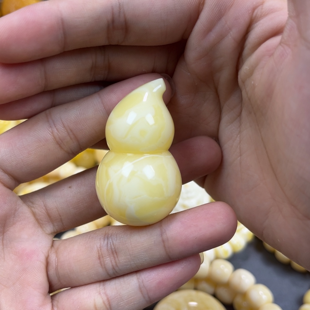 手串琥珀未镶嵌葫芦