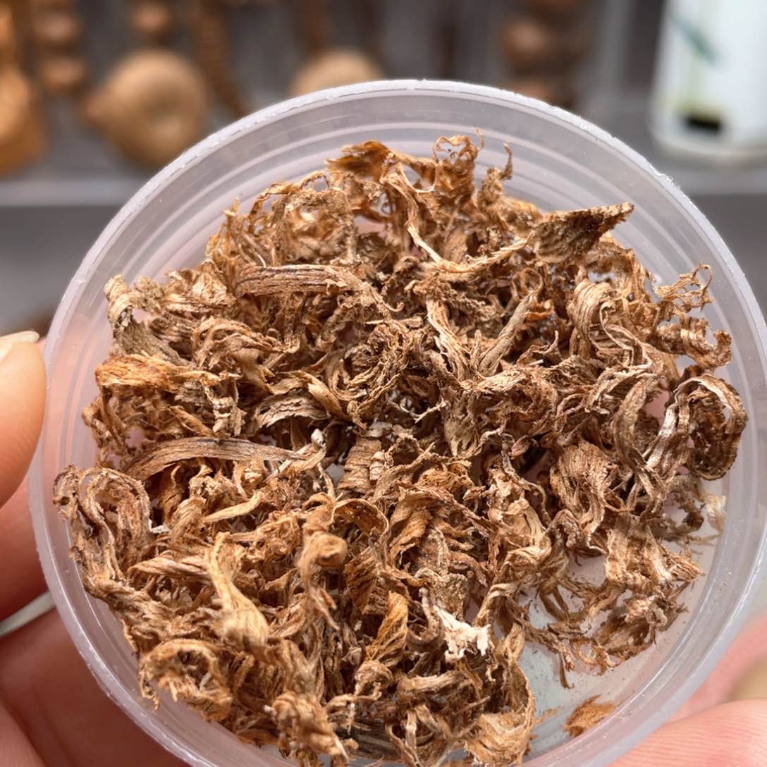 【闪购商品】沉香沉香碎屑黄棋勾丝1克