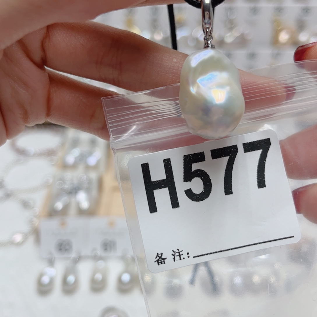 未镶嵌淡水珍珠颈饰