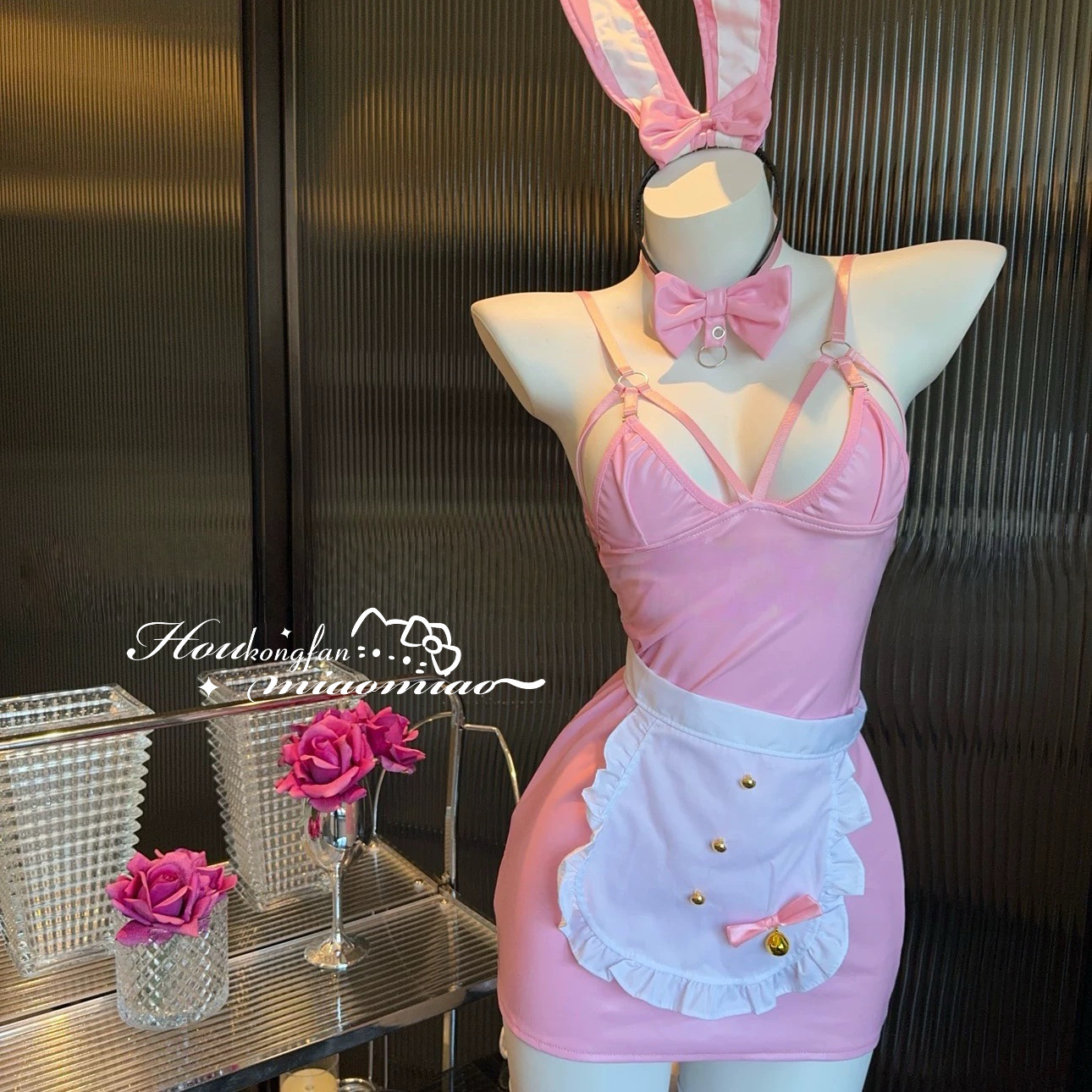 后空翻喵喵【兔兔奶昔】大码兔兔仆漆皮紧身包臀裙