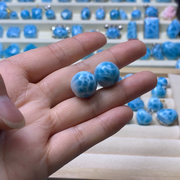 针钠钙石（海纹石）未镶嵌珠宝半成品陌****详