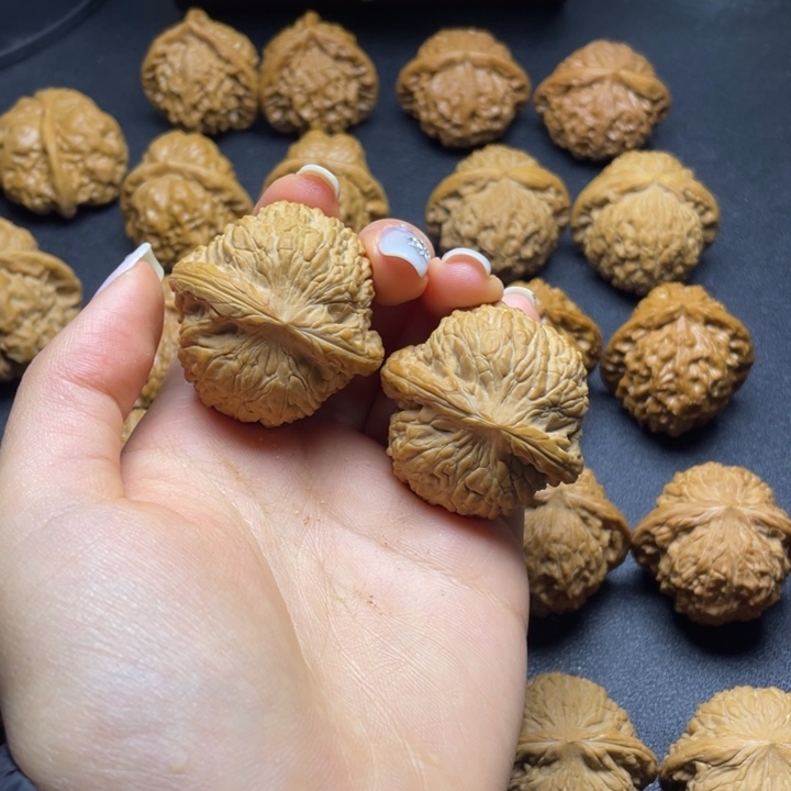 文玩核桃吊坠41绣球