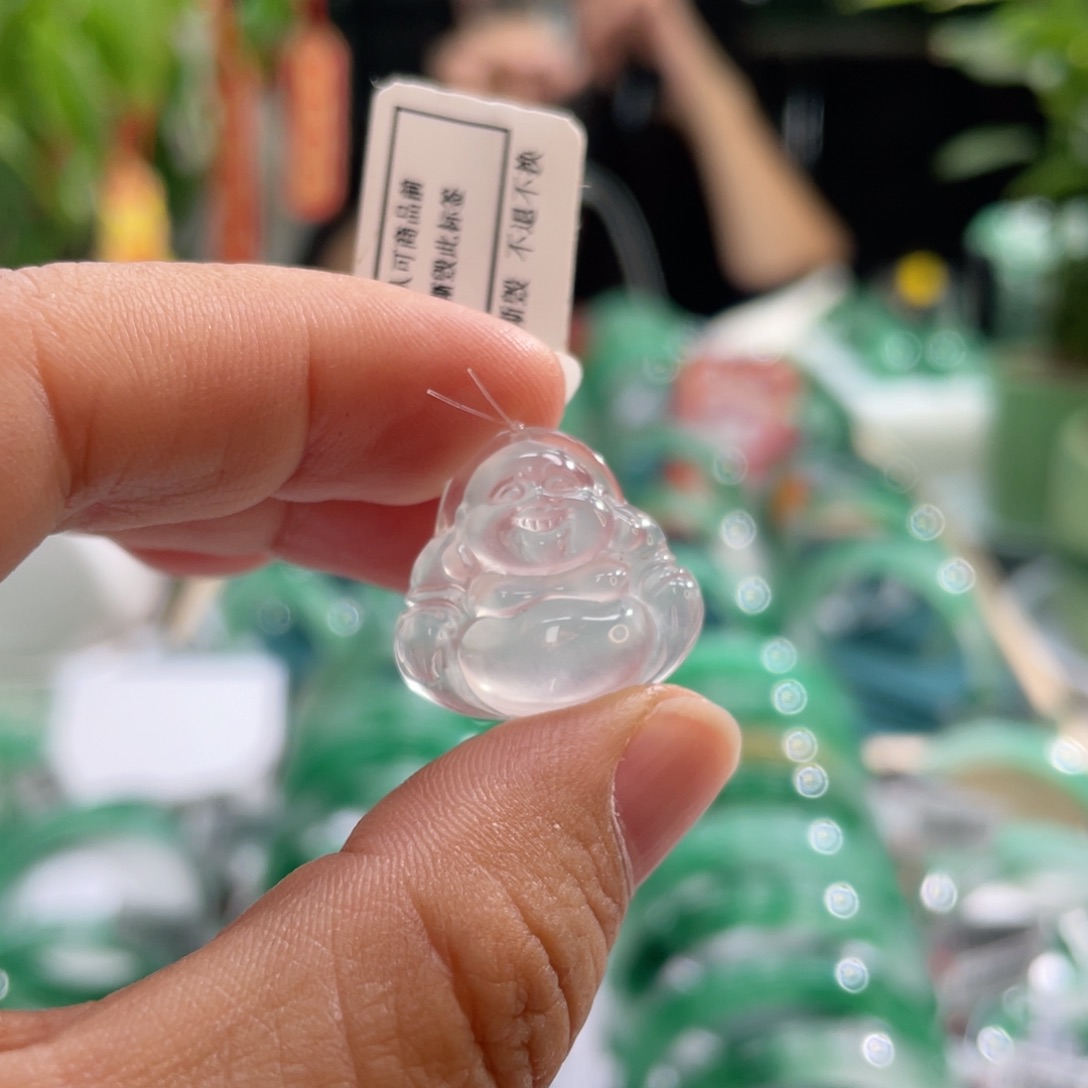 石英质玉颈饰未镶嵌