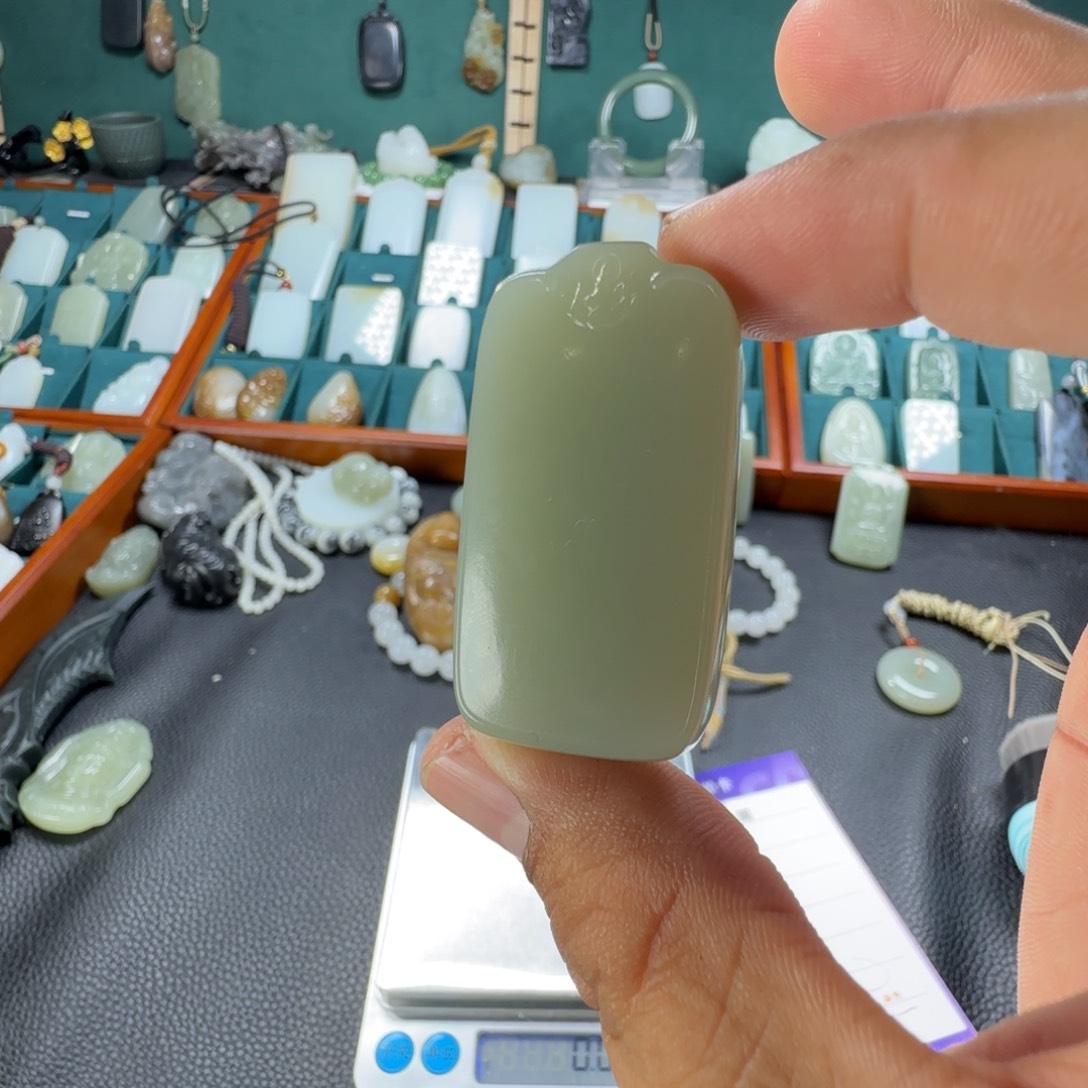 和田玉挂件未镶嵌